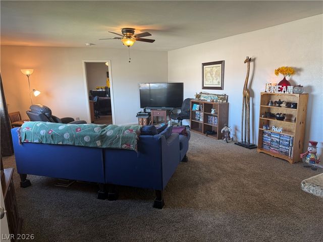 2040 Laguna Street, Pahrump, NV 89048