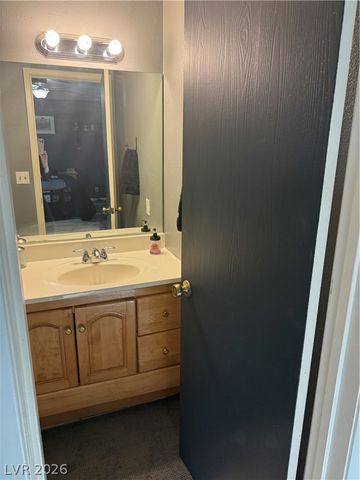 2040 Laguna Street, Pahrump, NV 89048