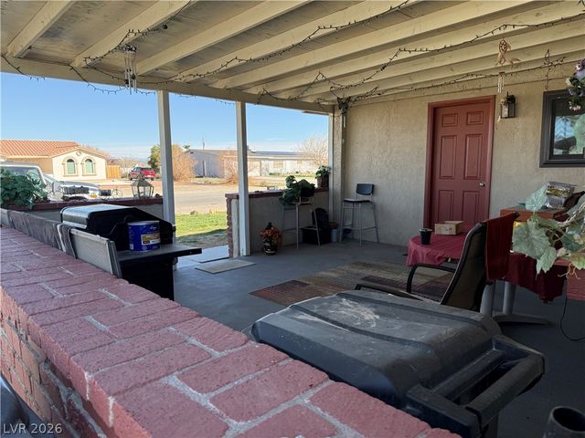 2040 Laguna Street, Pahrump, NV 89048
