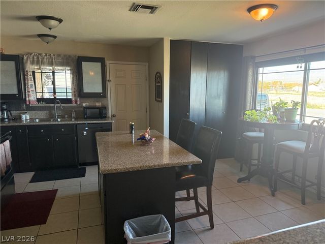 2040 Laguna Street, Pahrump, NV 89048