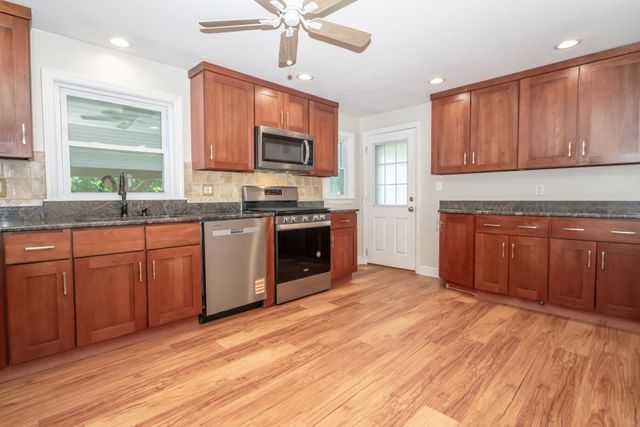 505 Winter Street, Framingham, MA 01702