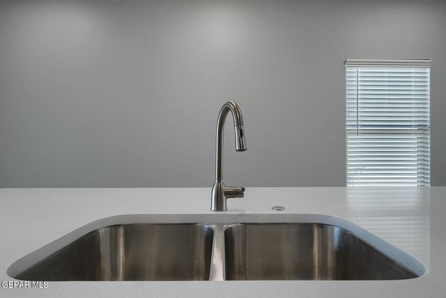 12180 Bahjat Drive, El Paso, TX 79934