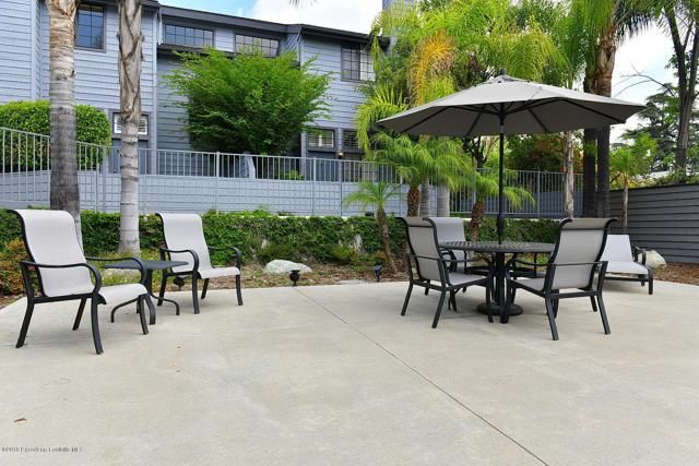 279 E Glenarm Street 10, Pasadena, CA 91106