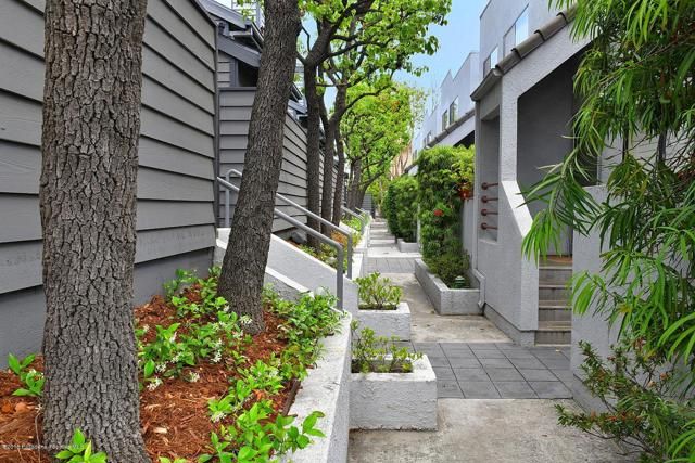 279 E Glenarm Street 10, Pasadena, CA 91106