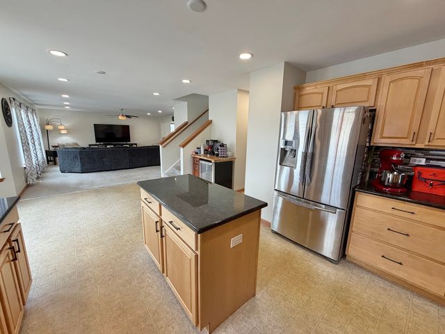 2653 Huntington Drive, Belvidere, IL 61008