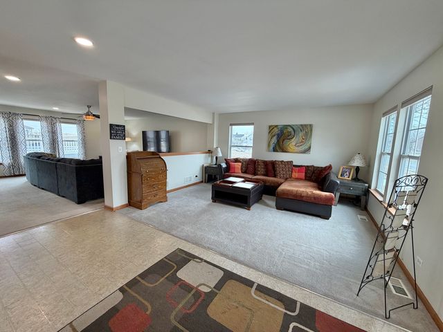 2653 Huntington Drive, Belvidere, IL 61008