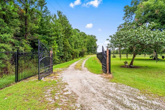 4751 Ansel Ln., Loris, SC 29569