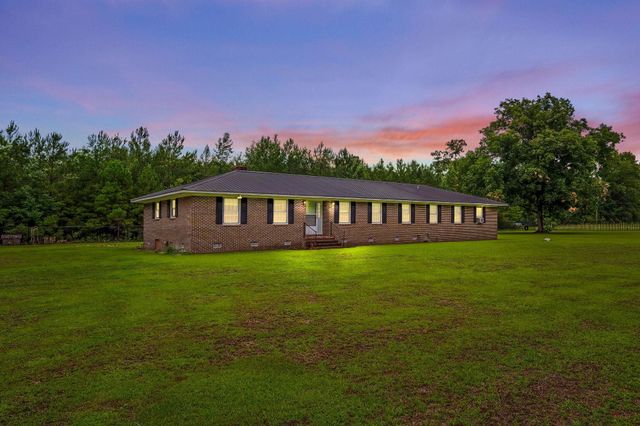 4751 Ansel Ln., Loris, SC 29569