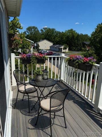 9B Sunmist 9B, Amherst, NY 14228