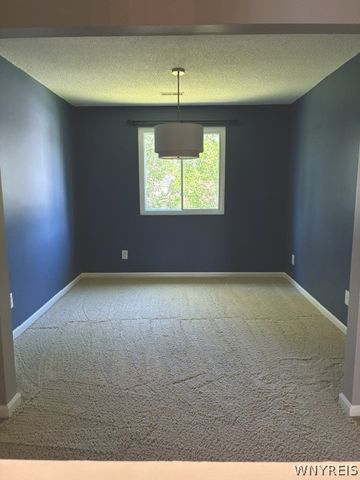 9B Sunmist 9B, Amherst, NY 14228