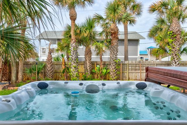 4638 VAN KLEECK DRIVE, New Smyrna Beach, FL 32169