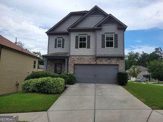 2424 Saint Andrews Ridge, College Park, GA 30337