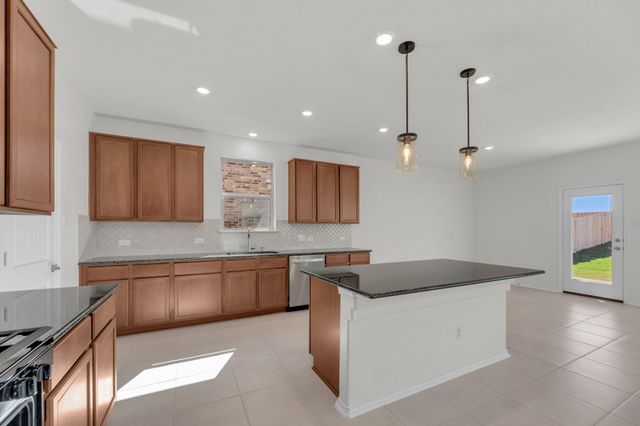 4038 Torraca LN, Round Rock, TX 78665