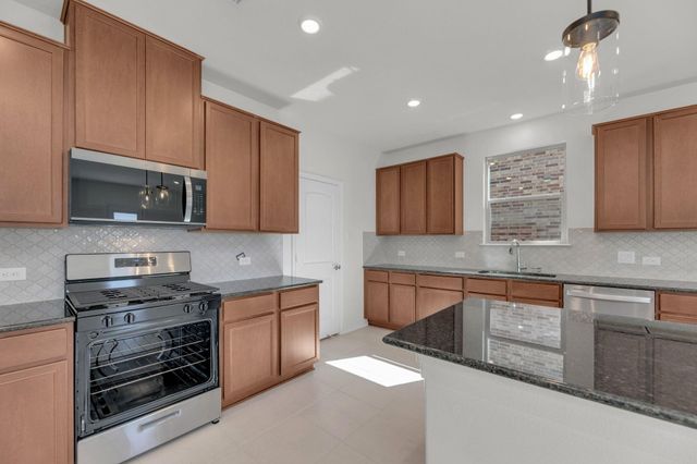 4038 Torraca LN, Round Rock, TX 78665