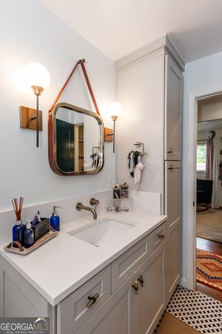 3056 Vine Circle, Decatur, GA 30033