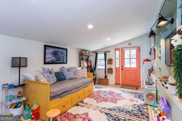 3056 Vine Circle, Decatur, GA 30033
