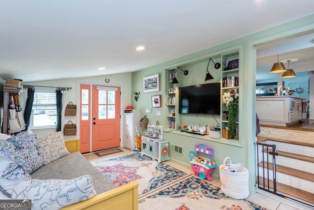 3056 Vine Circle, Decatur, GA 30033