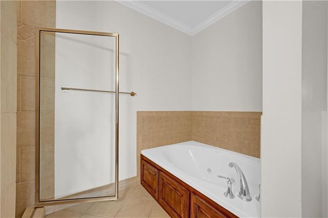 2255 Peachtree Road 520, Atlanta, GA 30319