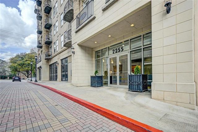 2255 Peachtree Road 520, Atlanta, GA 30319