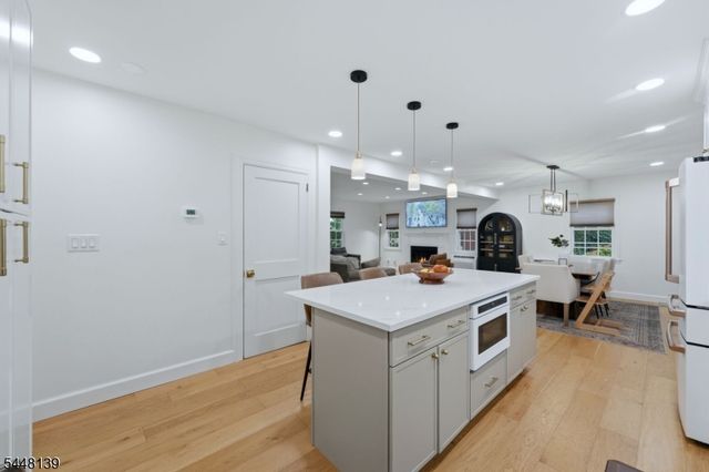 102 Mortimer Ave, Rutherford Boro, NJ 07070