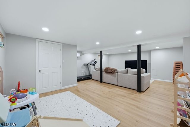 102 Mortimer Ave, Rutherford Boro, NJ 07070