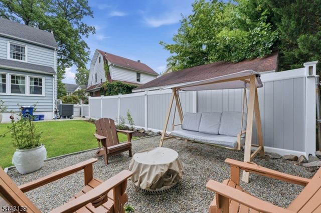 102 Mortimer Ave, Rutherford Boro, NJ 07070