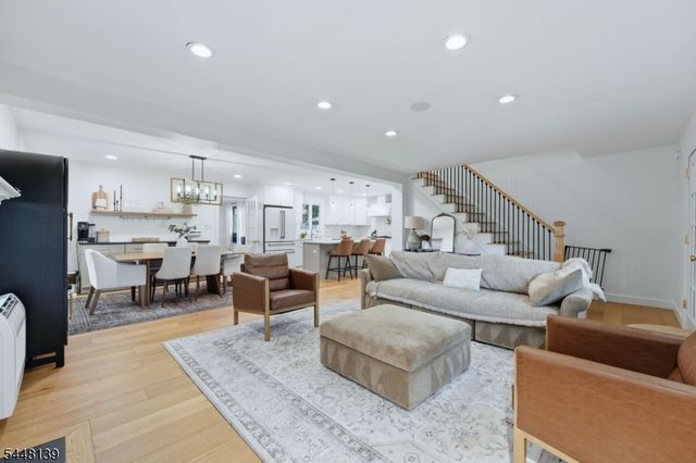 102 Mortimer Ave, Rutherford Boro, NJ 07070