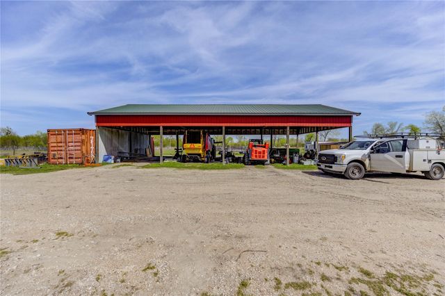 8570 Sunny Side Road, Hempstead, TX 77445