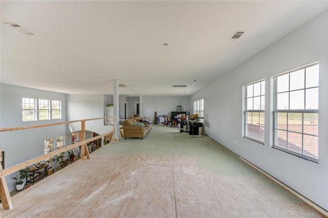 8570 Sunny Side Road, Hempstead, TX 77445