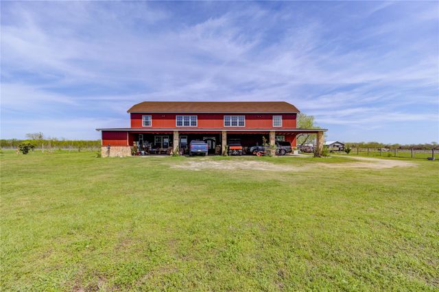 8570 Sunny Side Road, Hempstead, TX 77445