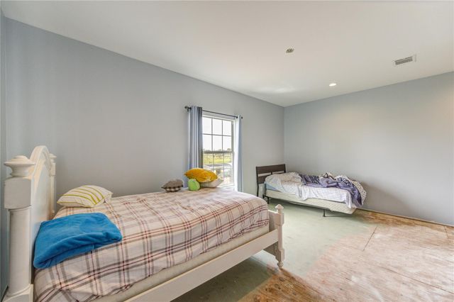 8570 Sunny Side Road, Hempstead, TX 77445