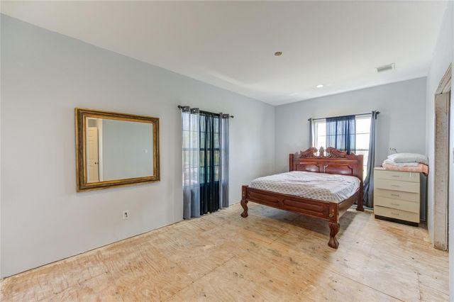 8570 Sunny Side Road, Hempstead, TX 77445