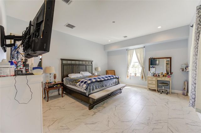 8570 Sunny Side Road, Hempstead, TX 77445