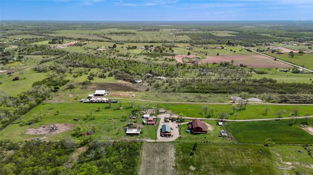 8570 Sunny Side Road, Hempstead, TX 77445