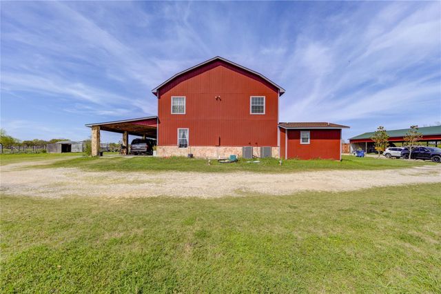 8570 Sunny Side Road, Hempstead, TX 77445