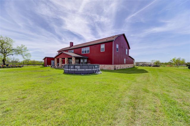 8570 Sunny Side Road, Hempstead, TX 77445