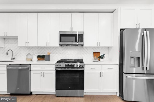 1747 N MILTON AVE, Baltimore, MD 21213