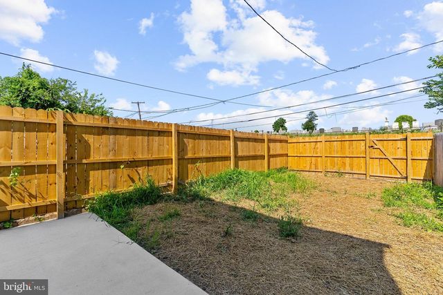 1747 N MILTON AVE, Baltimore, MD 21213