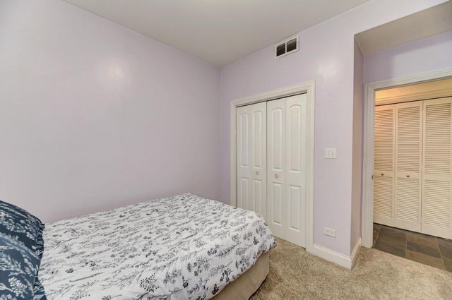4222 S King Drive 1S, Chicago, IL 60653