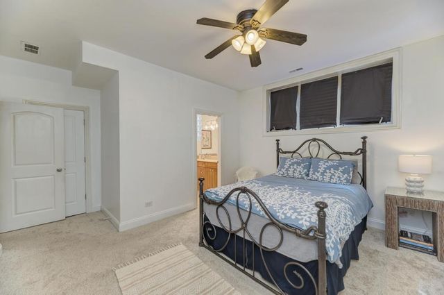 4222 S King Drive 1S, Chicago, IL 60653