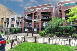 4222 S King Drive 1S, Chicago, IL 60653