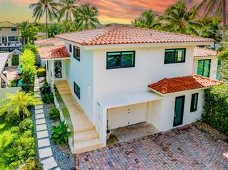 12905 Cherry Rd, North Miami, FL 33181