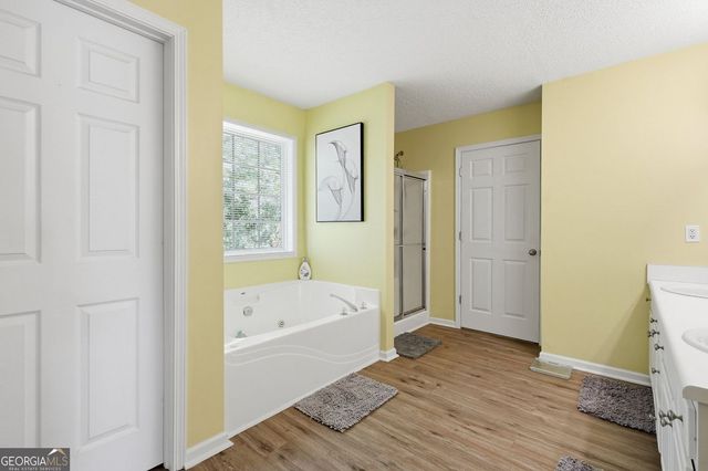 363 Barrington Drive, Hiram, GA 30141