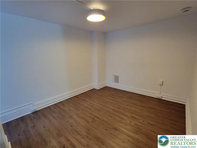 746 Linden Street 2, Bethlehem City, PA 18018