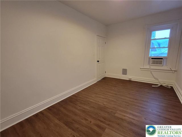 746 Linden Street 2, Bethlehem City, PA 18018