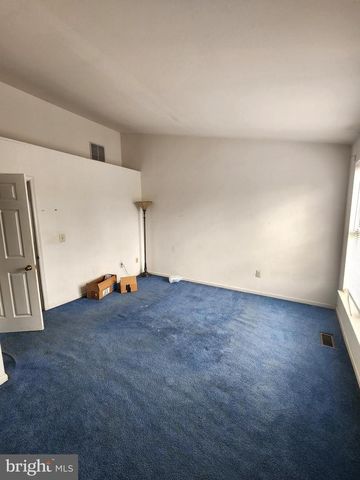 409 FEATHER DR, Newark, DE 19702