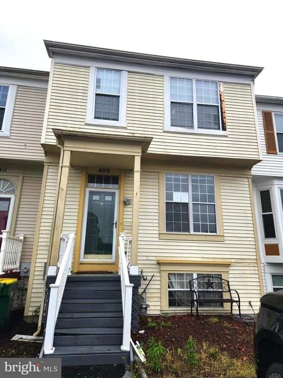 409 FEATHER DR, Newark, DE 19702