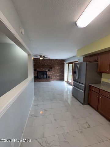 110 Elwood Road, Jacksonville, NC 28546