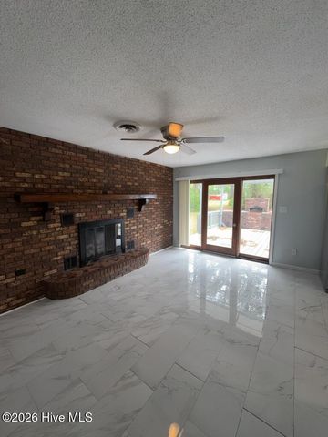 110 Elwood Road, Jacksonville, NC 28546