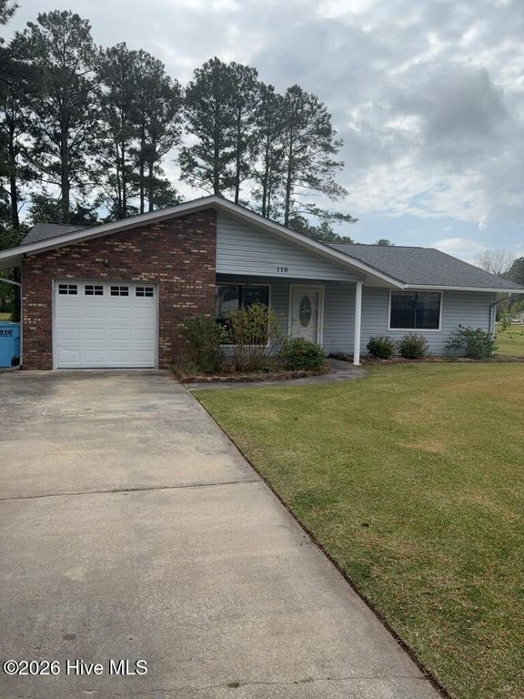 110 Elwood Road, Jacksonville, NC 28546